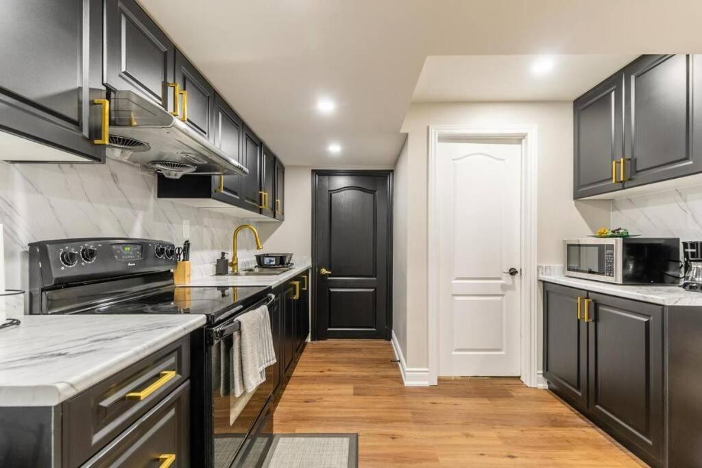 Spacious Basement Mississauga Kültér fotó